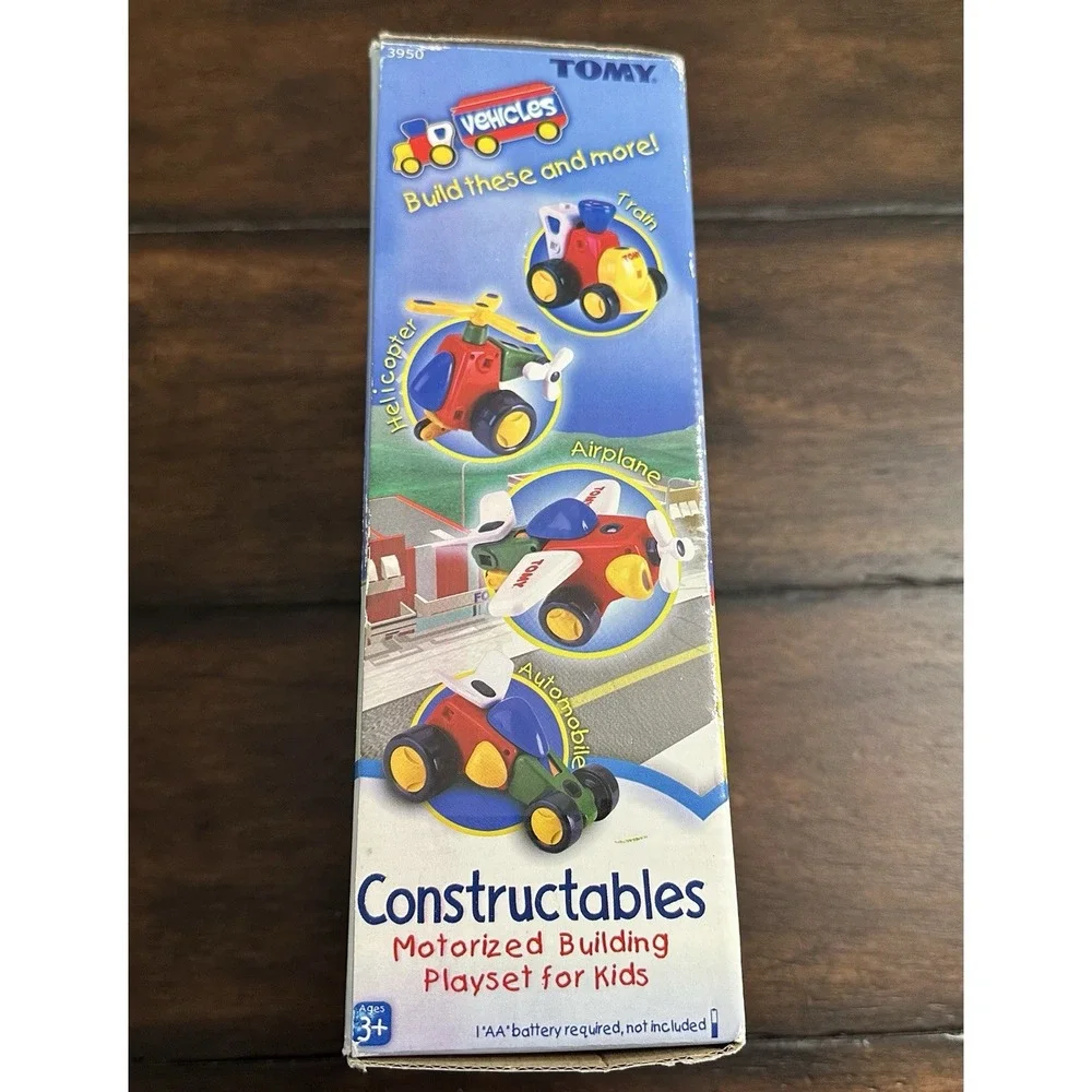 Vintage TOMY Constructables Vehicles #3950 Motorized Building Playset Complete